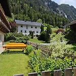 Haus Marinus Bed & Breakfast