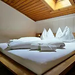 Haus Marinus 耶岑斯